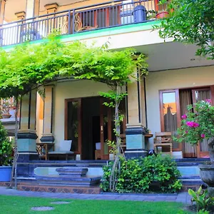Guest house Cr Tris, Seminyak (Bali)